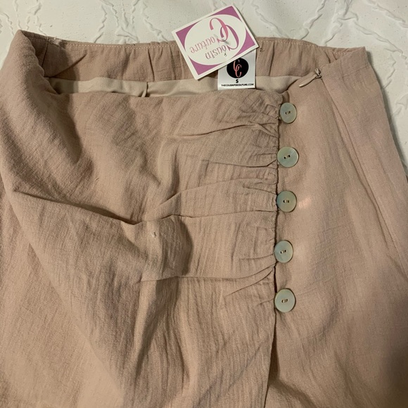 Linen Button Front - Picture 2 of 2